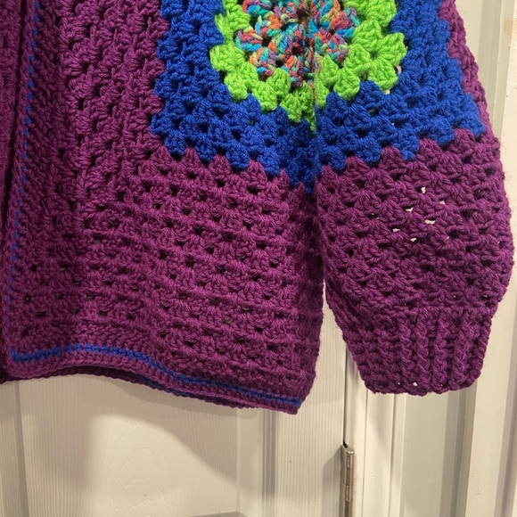 Handmade Crochet Granny Square One Size Cozy Cardigan Boho Chunky Knit Sweater - Picture 5 of 10